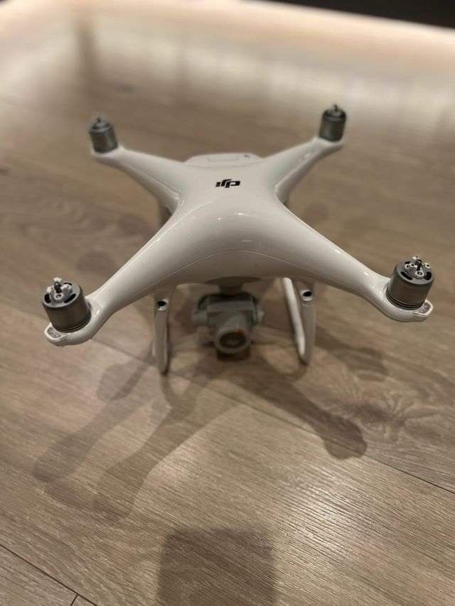 DJI Phantom 4 Pro Fly More Combo - Image 3